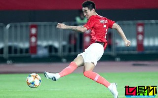 韋世豪 質(zhì)疑 廣州隊 怎么過的準入？