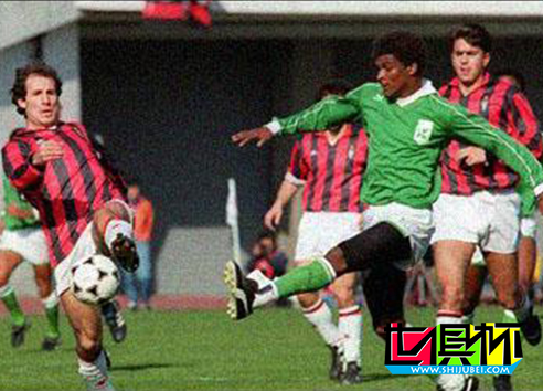 1989年意大利AC米蘭1比 0小勝哥倫比亞麥德林民族競(jìng)技-第3張圖片-世俱杯